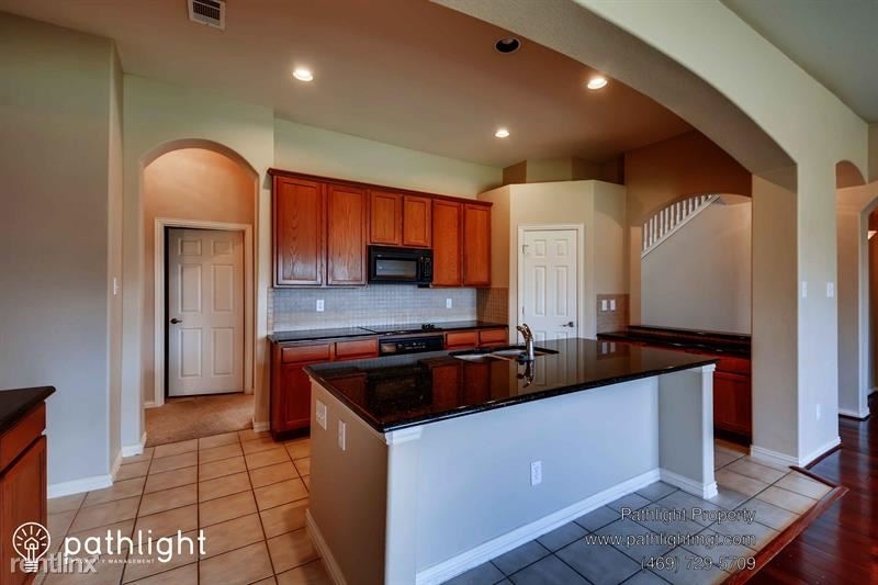 7814 Longbow Lane Unit - Photo 19