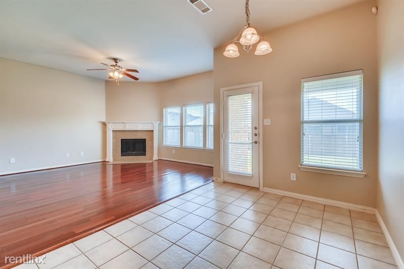 7814 Longbow Lane Unit - Photo 5