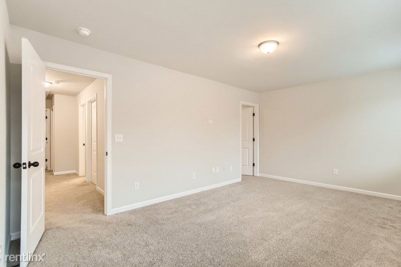 169 Magnaview Drive Unit - Photo 7