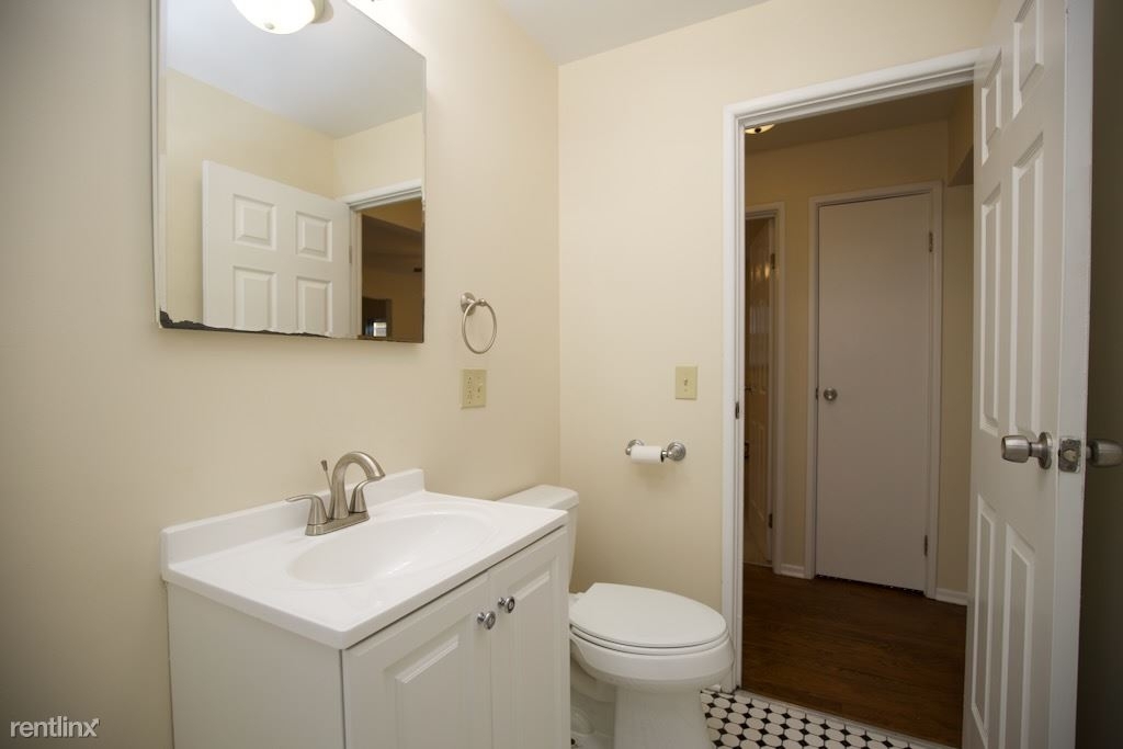 1644 W. Sherwin, Unit B5 - Photo 19