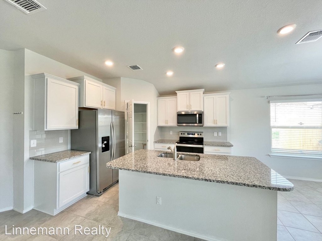 3709 Anvil Range Road - Photo 5