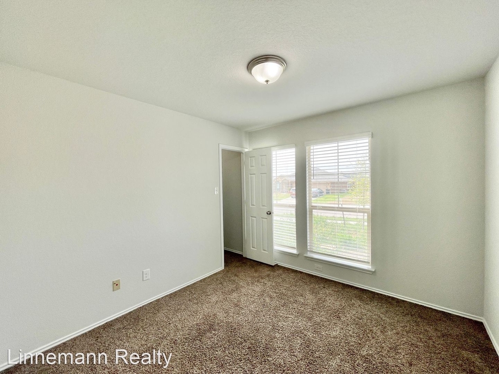 3709 Anvil Range Road - Photo 16