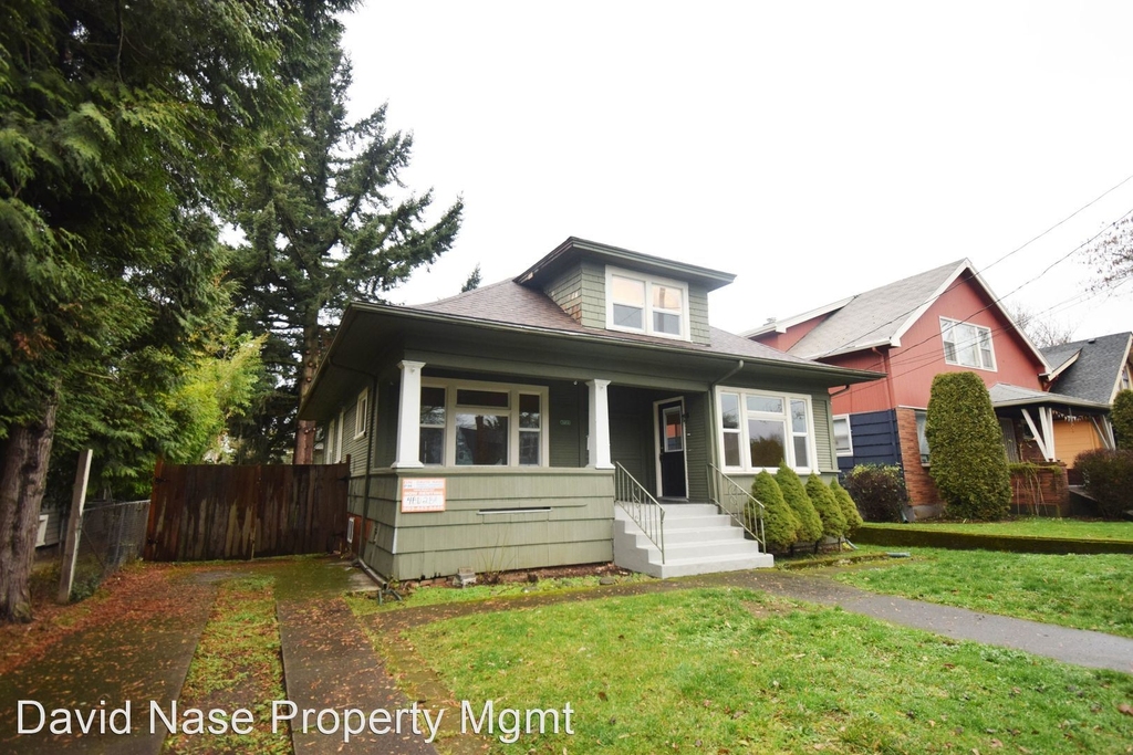 4725 Ne 18th Ave. - Photo 3