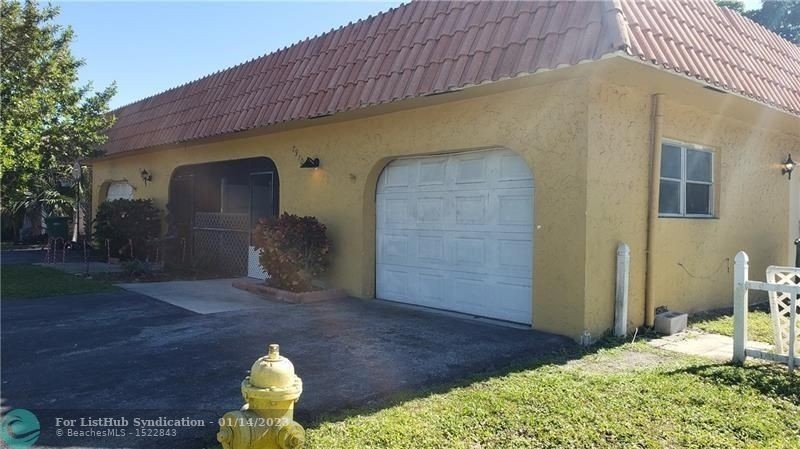 7910 Nw 70th Ct - Photo 0