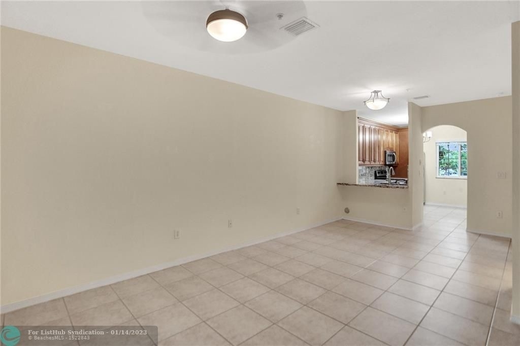 5640 Nw 115th Ct - Photo 1