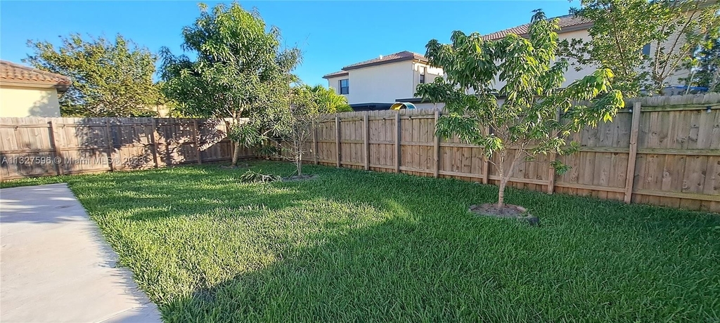 11510 Sw 238th Ter - Photo 25