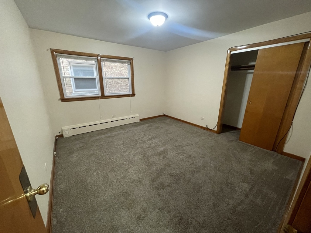 5359 W Drummond Place - Photo 7