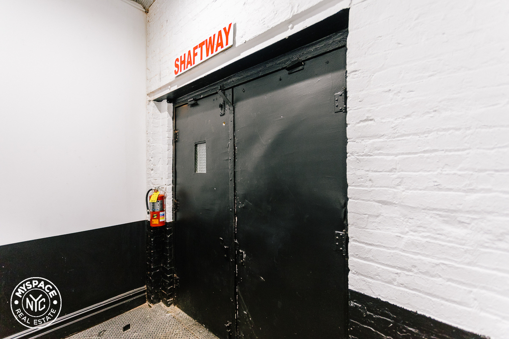 1087 Flushing Avenue - Photo 6