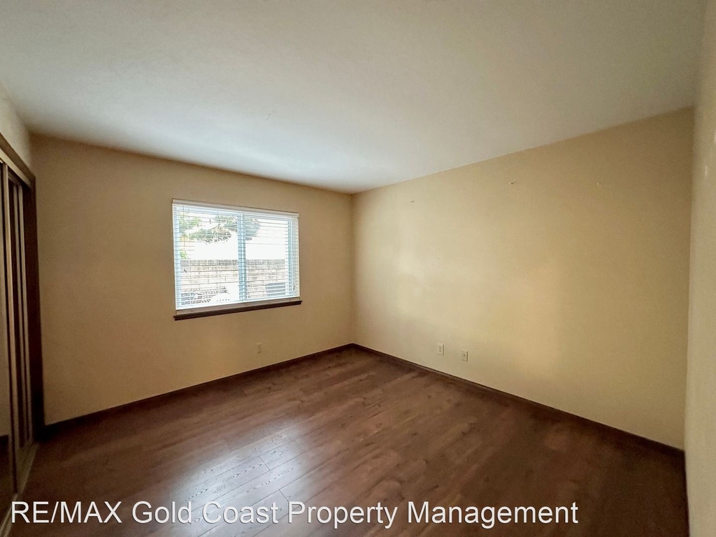 2111 Cold Stream Ct - Photo 38