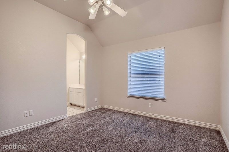 12768 Taylor Frances Ln Unit - Photo 10