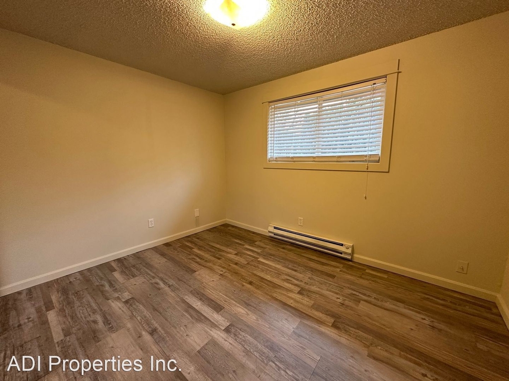 22920 Ne Halsey St #9 - Photo 5