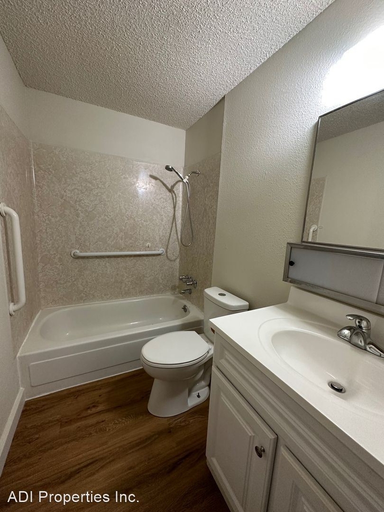 22920 Ne Halsey St #9 - Photo 6