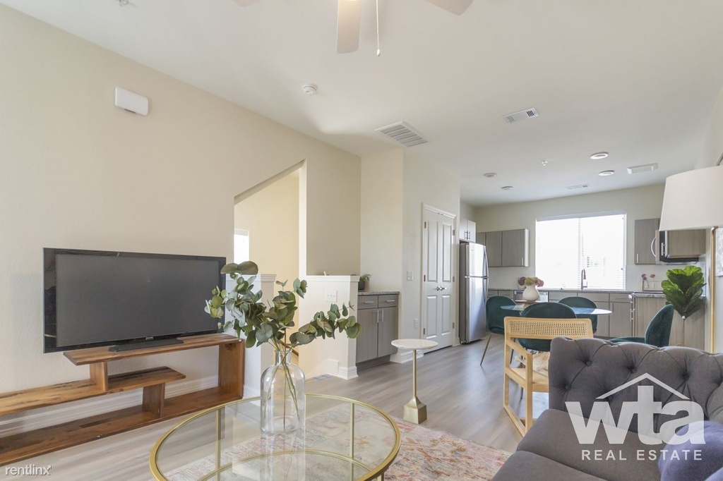 1201 W Whitestone Blvd - Photo 18