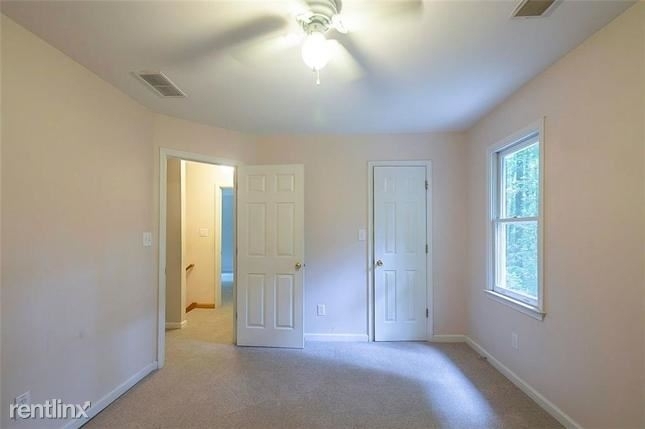 203 R Davis Court - Photo 12