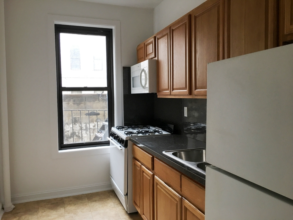 Scenectady/Crown Heights - Photo 1