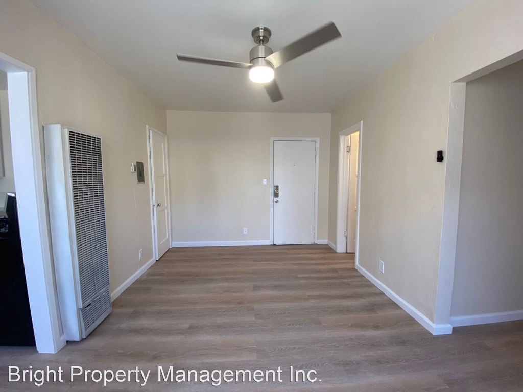 1709 Capitol Avenue - Photo 2