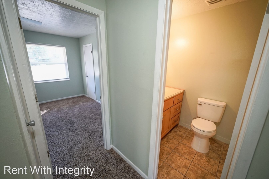 2304 Hartsfield Court Apt. B - Photo 13