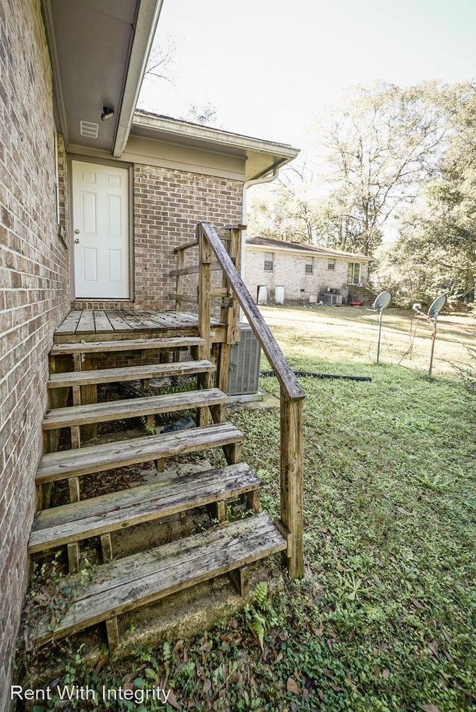 2304 Hartsfield Court Apt. B - Photo 27