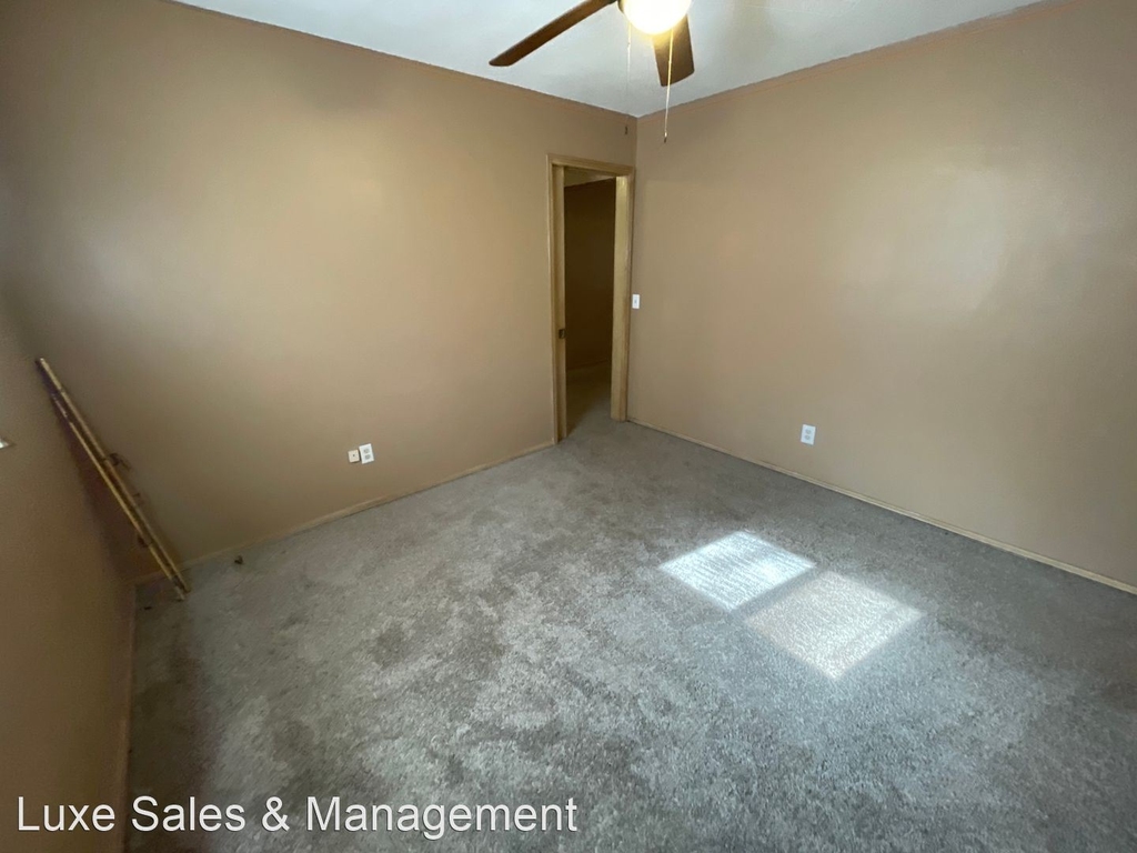 712 Ne 61st Street - Photo 14