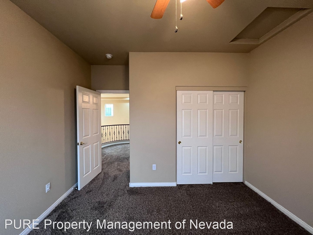 7225 Savannah Falls Street - Photo 25