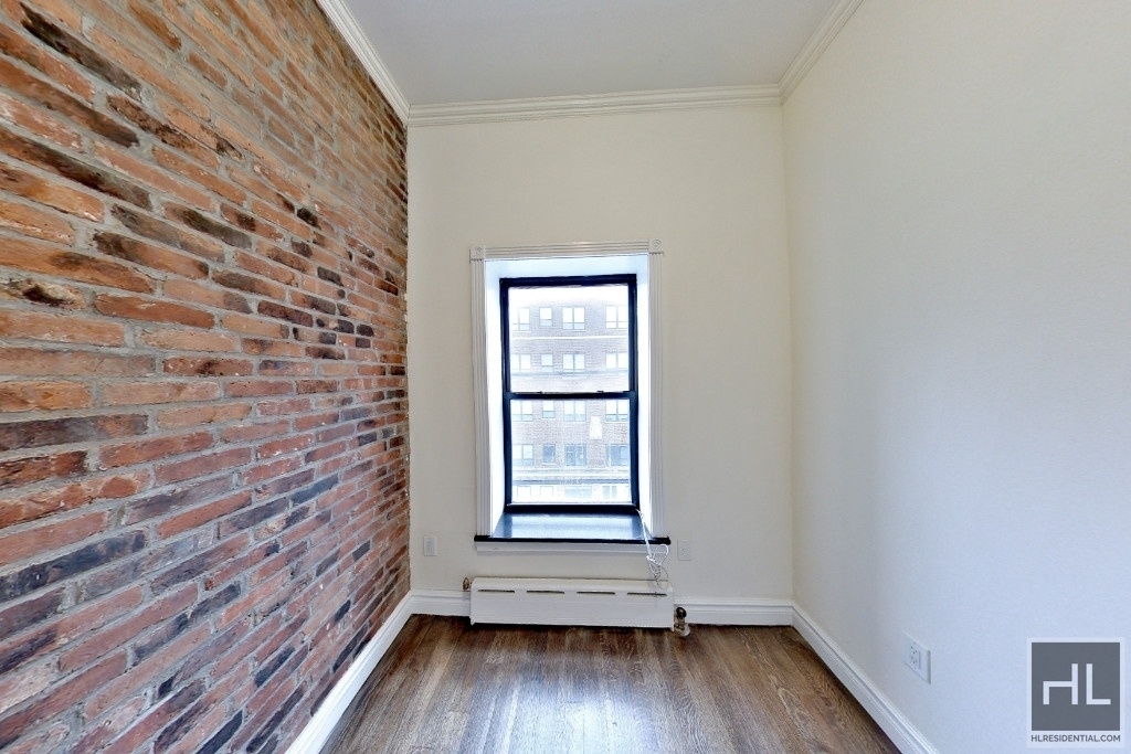 420 West 51st Street - Photo 4