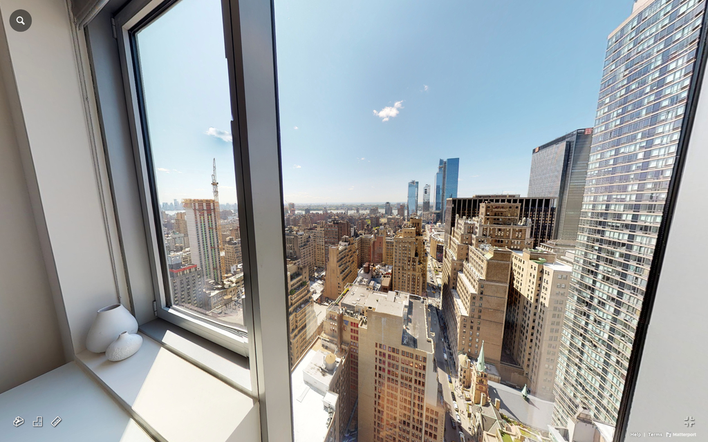 100 West 31st Street - Photo 2