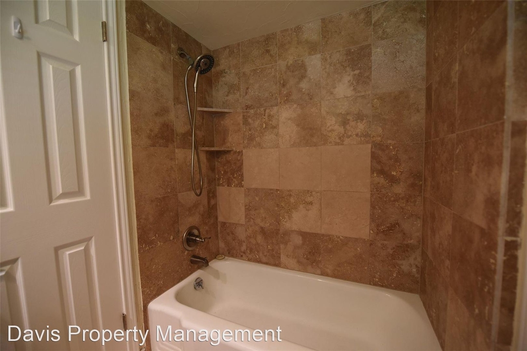3637 Northaven Rd. - Photo 6