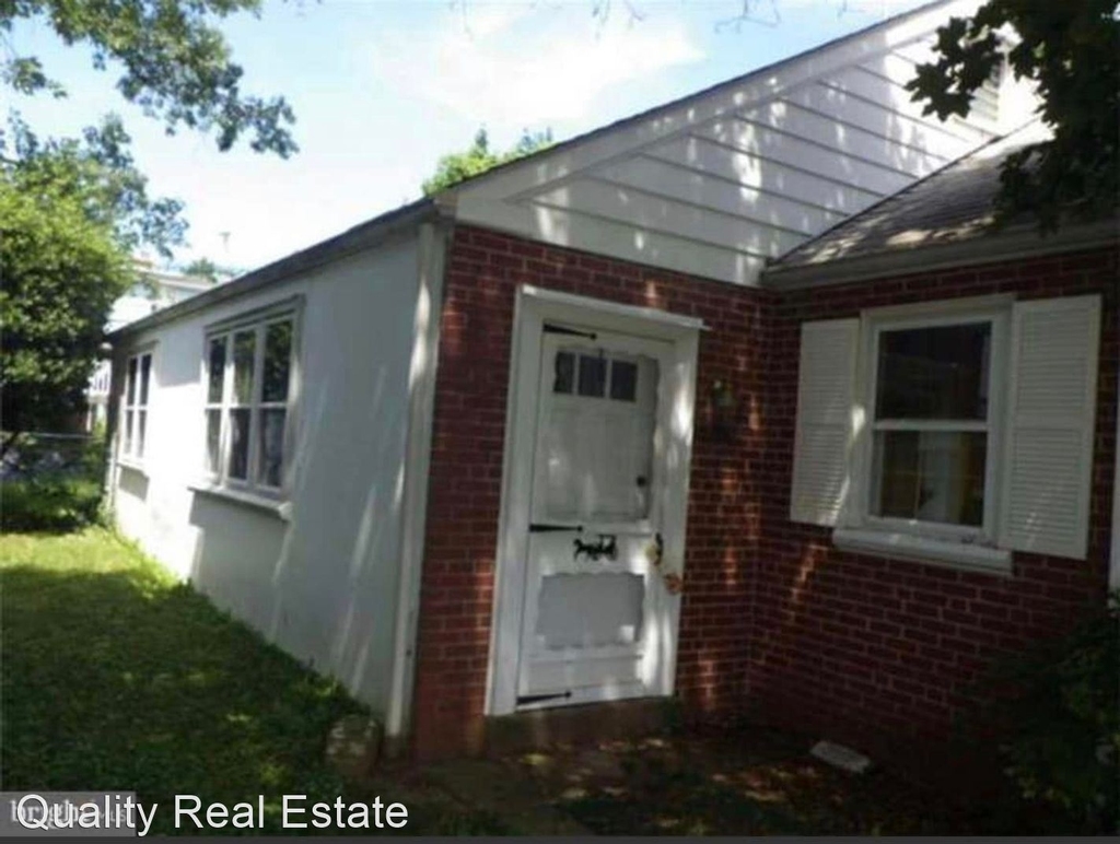 9216 Wesleyan Rd - Photo 1