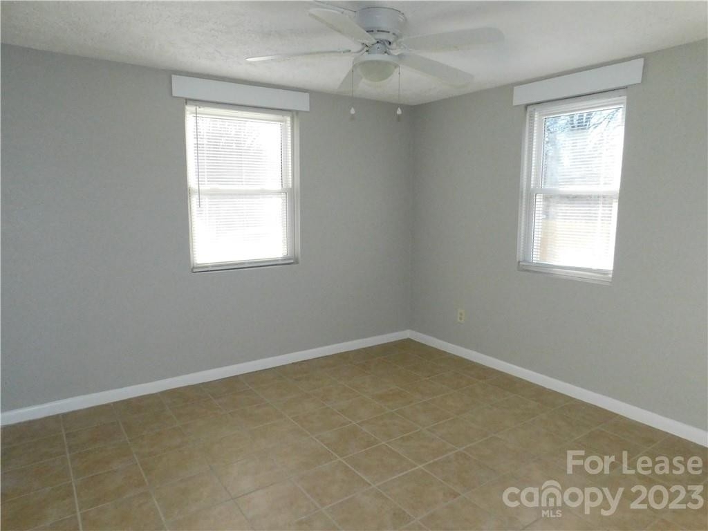 1747 1st Street - Photo 3