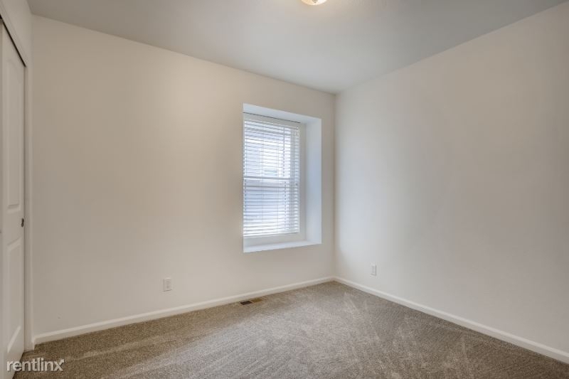 10811 E 28th Pl - Photo 10