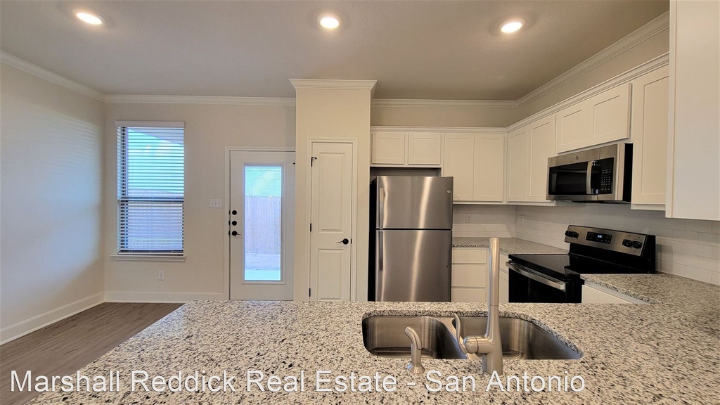 10323 Candlewood Way - Photo 2