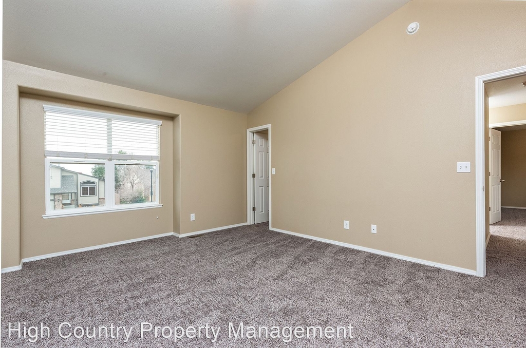 7222 Araia Dr - Photo 13