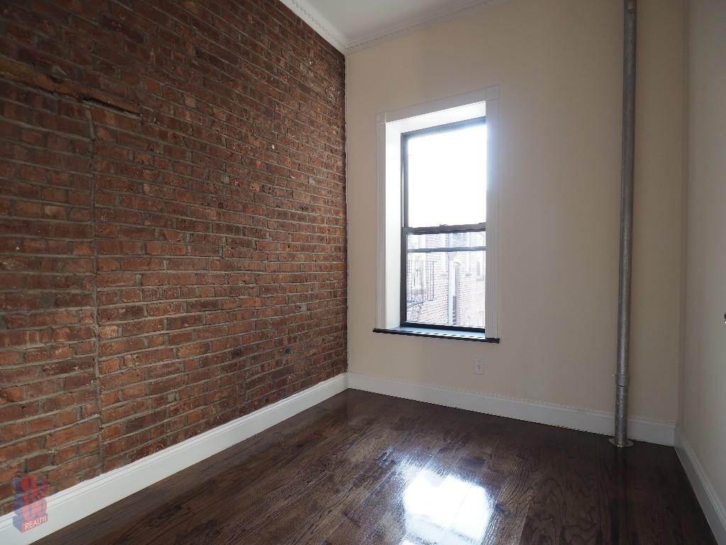 314 East 106th Street - Photo 1