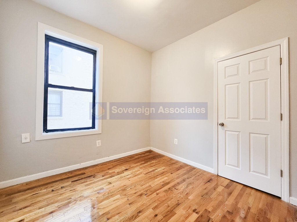 148 West 142nd Street - Photo 4