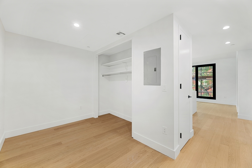 224 West 124th Street - Photo 6