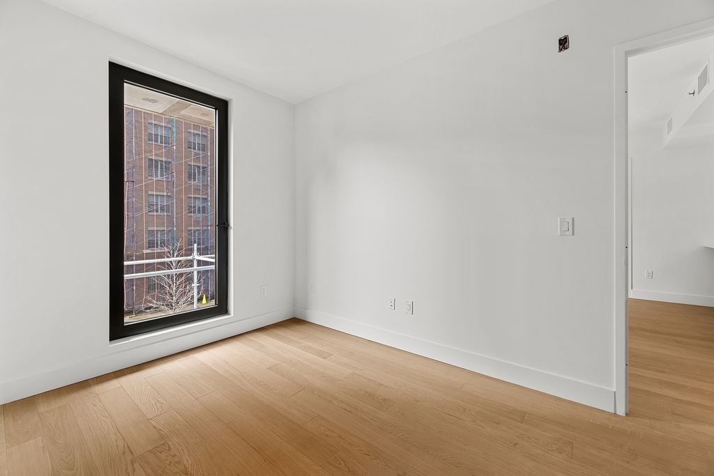 224 West 124th Street - Photo 4