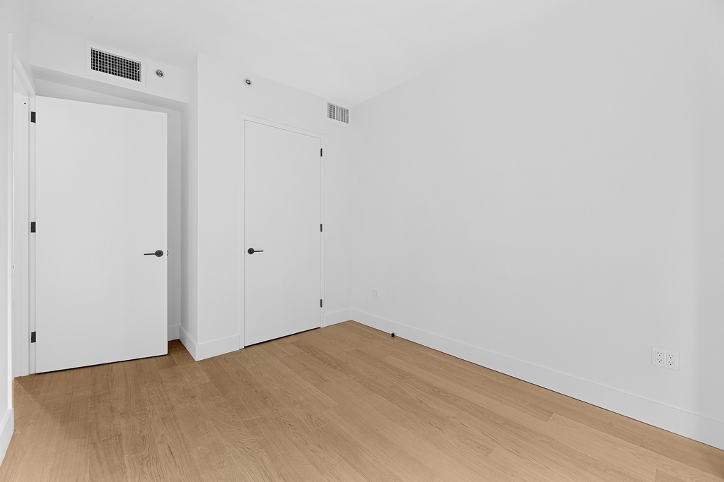 224 West 124th Street - Photo 5