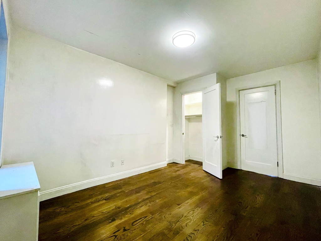 171 East 88th Street - Photo 4