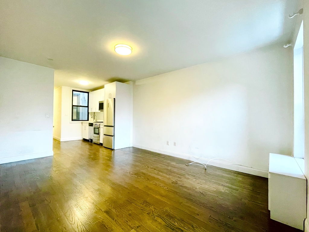 171 East 88th Street - Photo 1