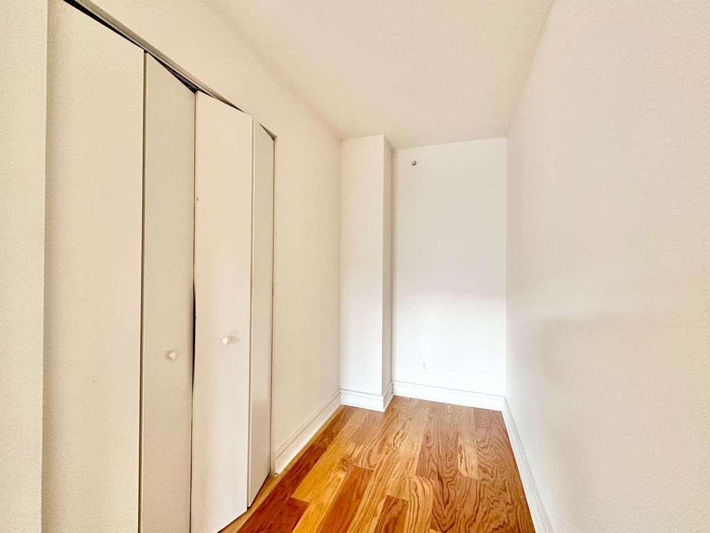 323 West 96th Street - Photo 8