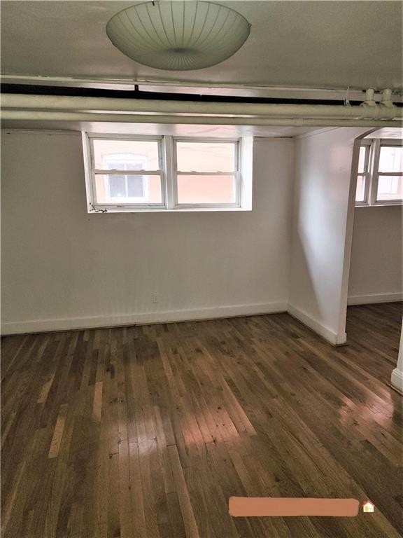 297 East 46th Street - Photo 9