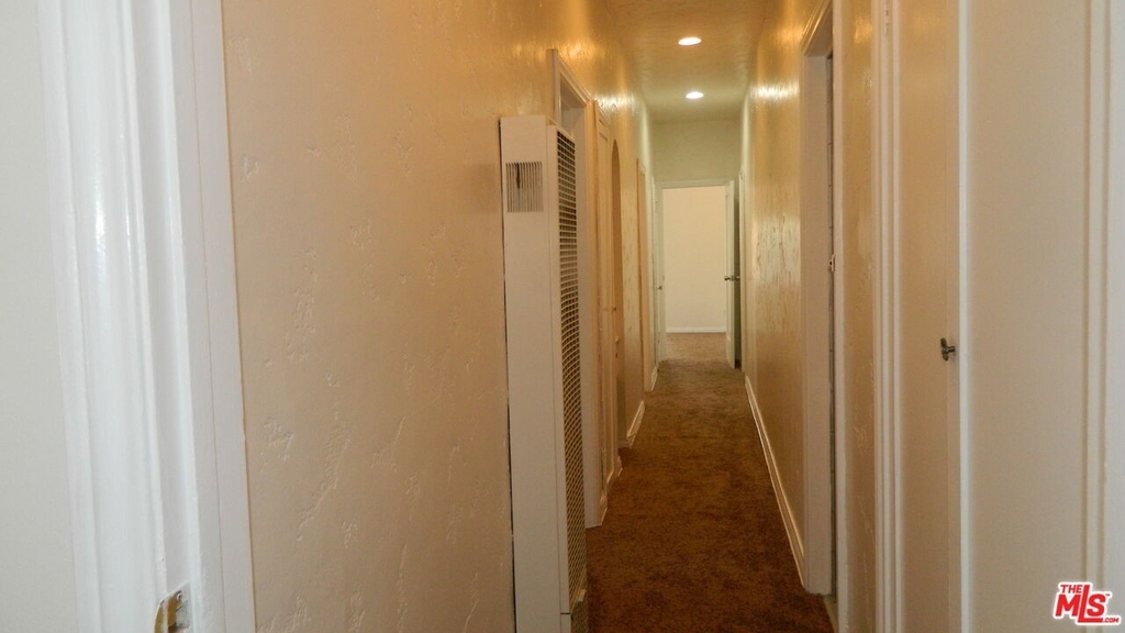 4301 8th Ave - Photo 27