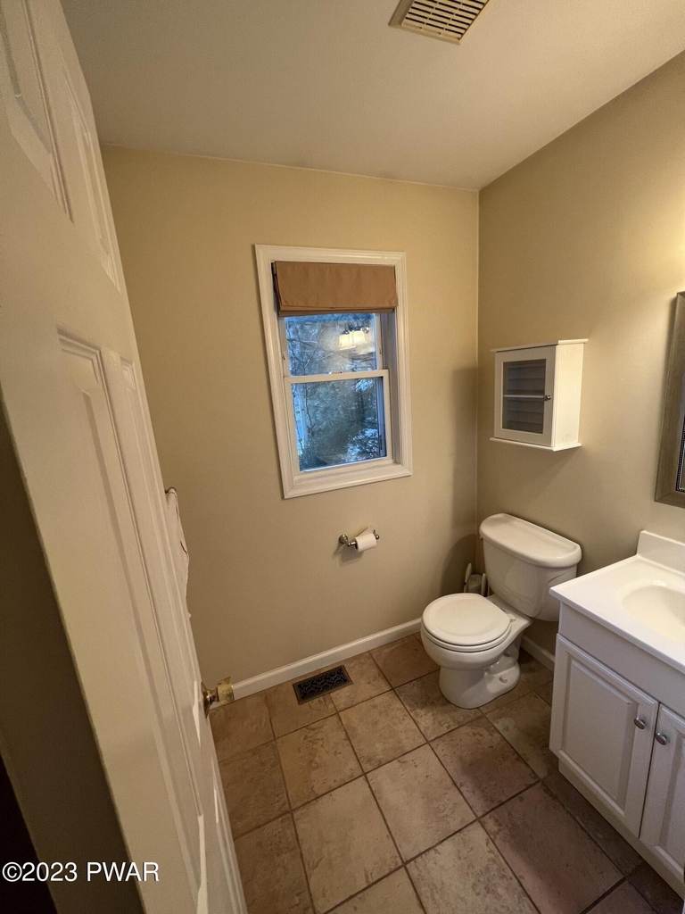 102 Mountain View Ct - Photo 7