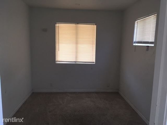 1118 N Yosemite - Photo 10