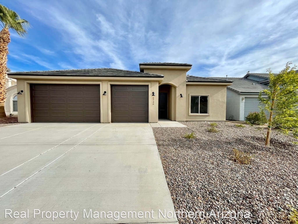 5736 S. Desert Lakes Dr. - Photo 1