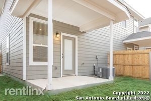 2511 Lynwood Bnd # 101 - Photo 7