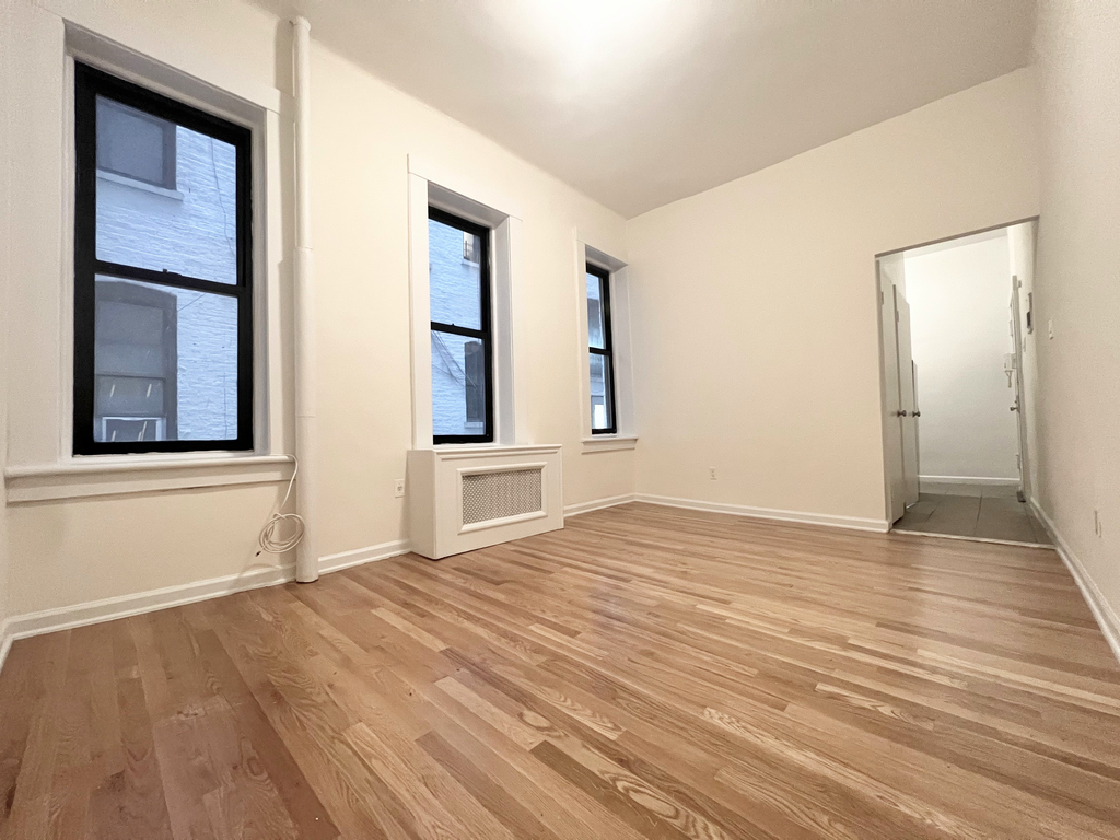 230 East 78th Street - Photo 2