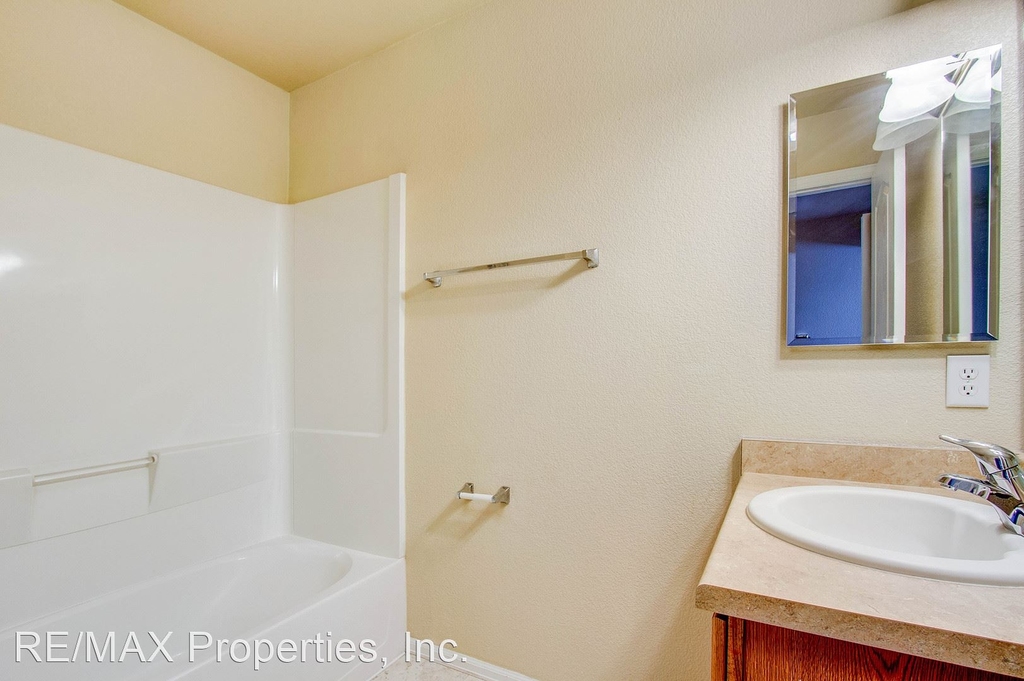 7902 Steward Lane - Photo 27