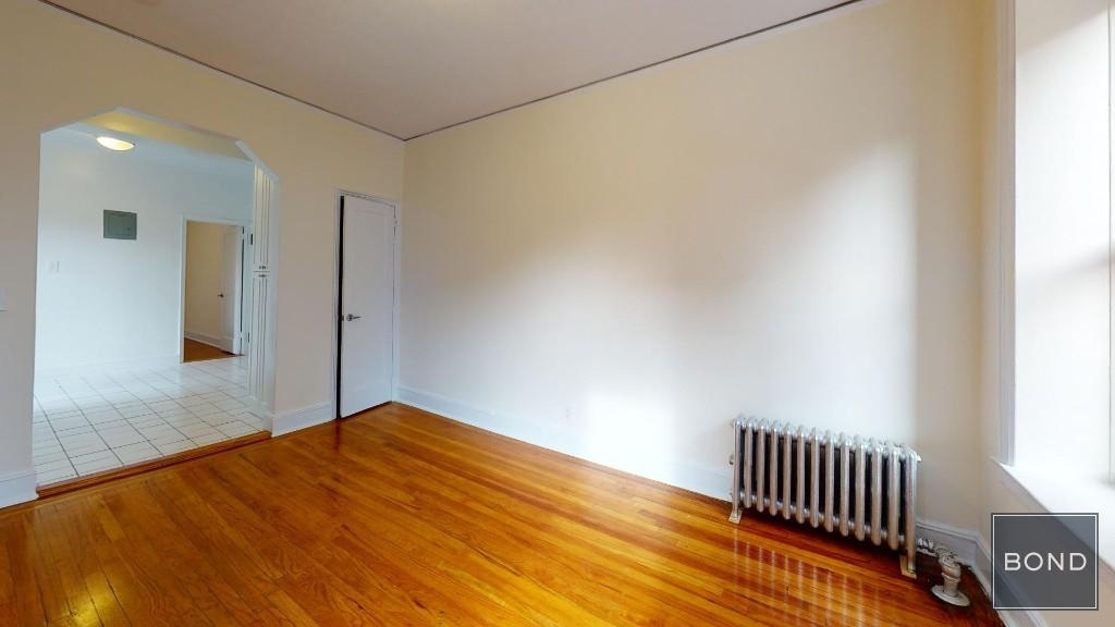 243 East 38th Street - Photo 1