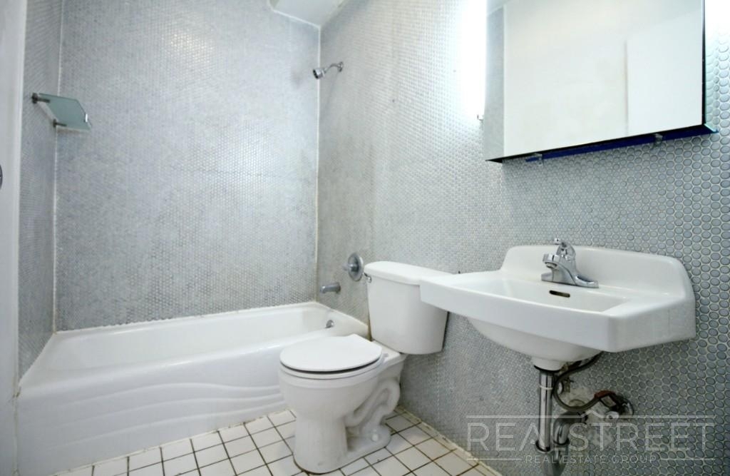 337 Kent Avenue - Photo 7